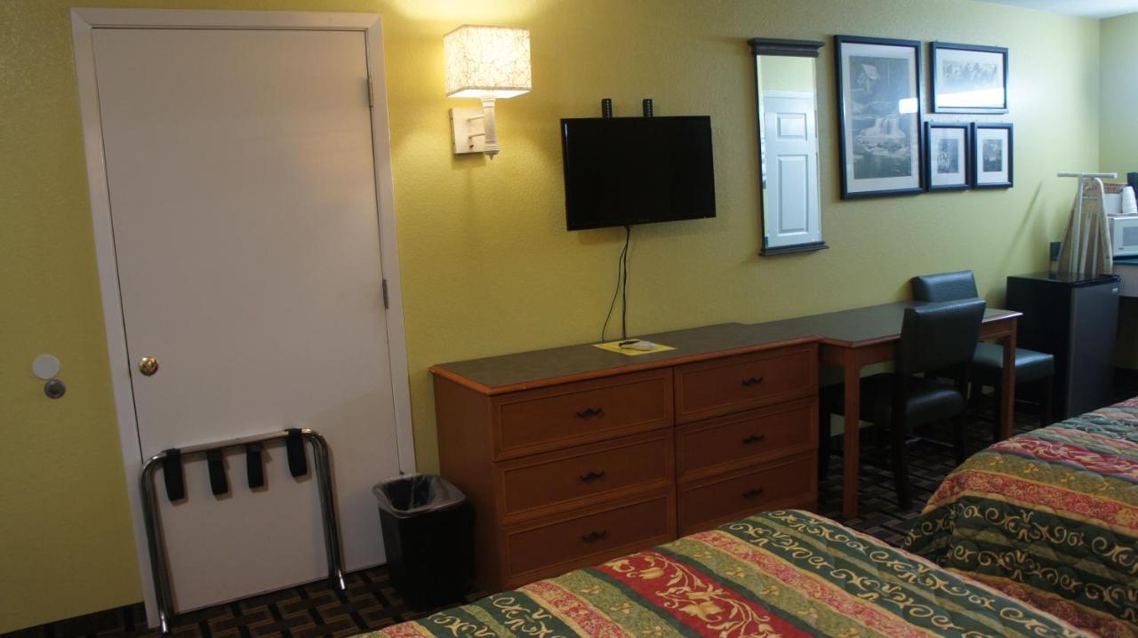 Regency Inn Taylor Zewnętrze zdjęcie